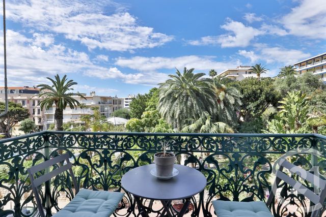 Appartement F4 à vendre - 4 pièces - 147.0 m2 - BEAULIEU SUR MER - 06 - PROVENCE-ALPES-COTE-D-AZUR - Century 21 Lafage Transactions